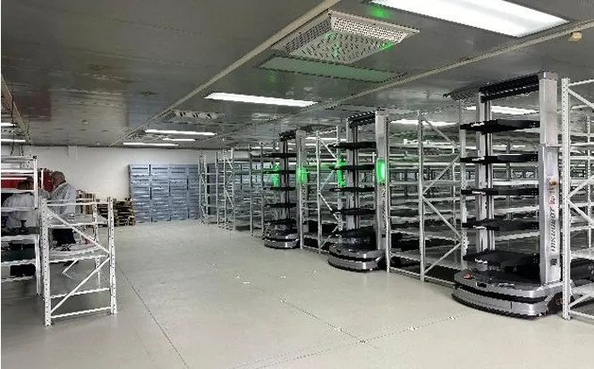 400kg Backpack High Efficiency Material Handling Warehouse Logistics Agv AMR Latent Mobile Robot
