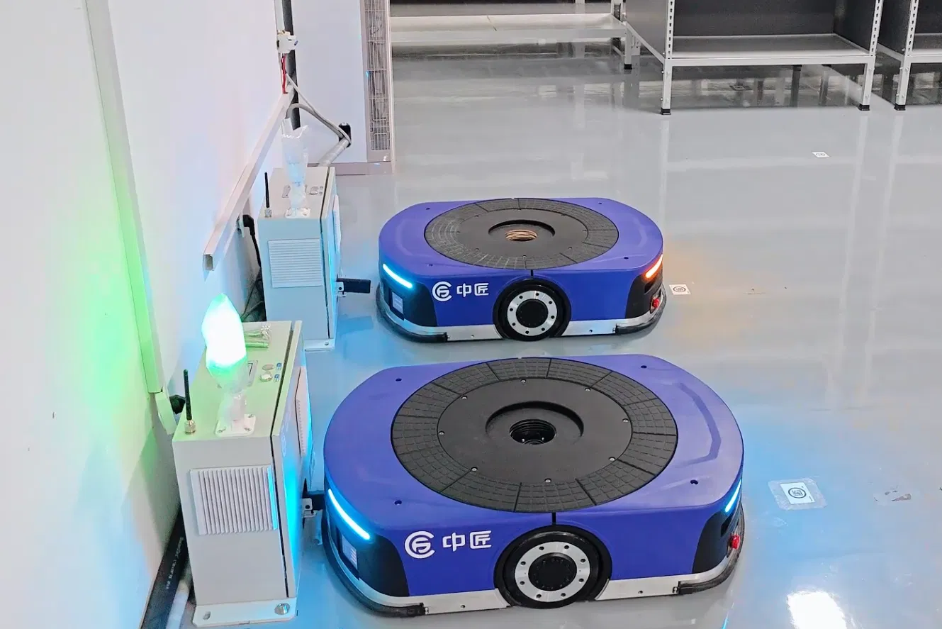 Digital Factory Automated Guided Vehicle Agv for Enhanced Material Handling