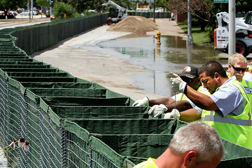 Defensive Barrier Welded Gabion Baskets Wire Mesh Container and Heavy Duty Fabric