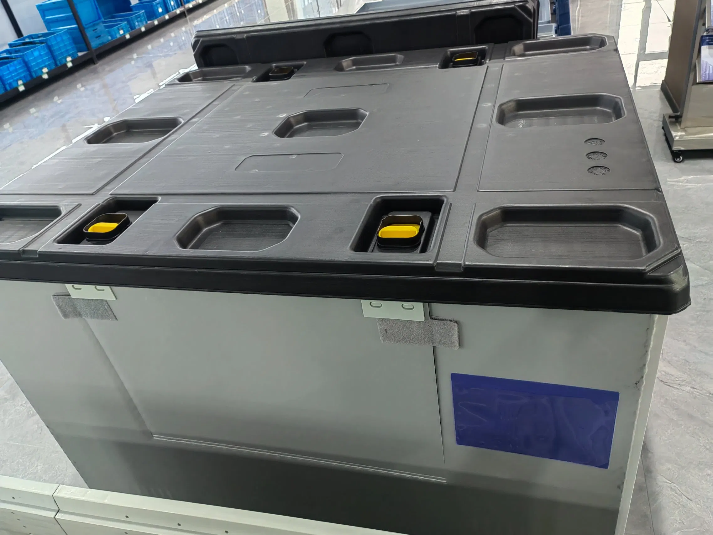 High-Impact Resistant, Foldable Plastic Pallet Box Collar Designed for Stamping Workshop Metal Sheet Transportation