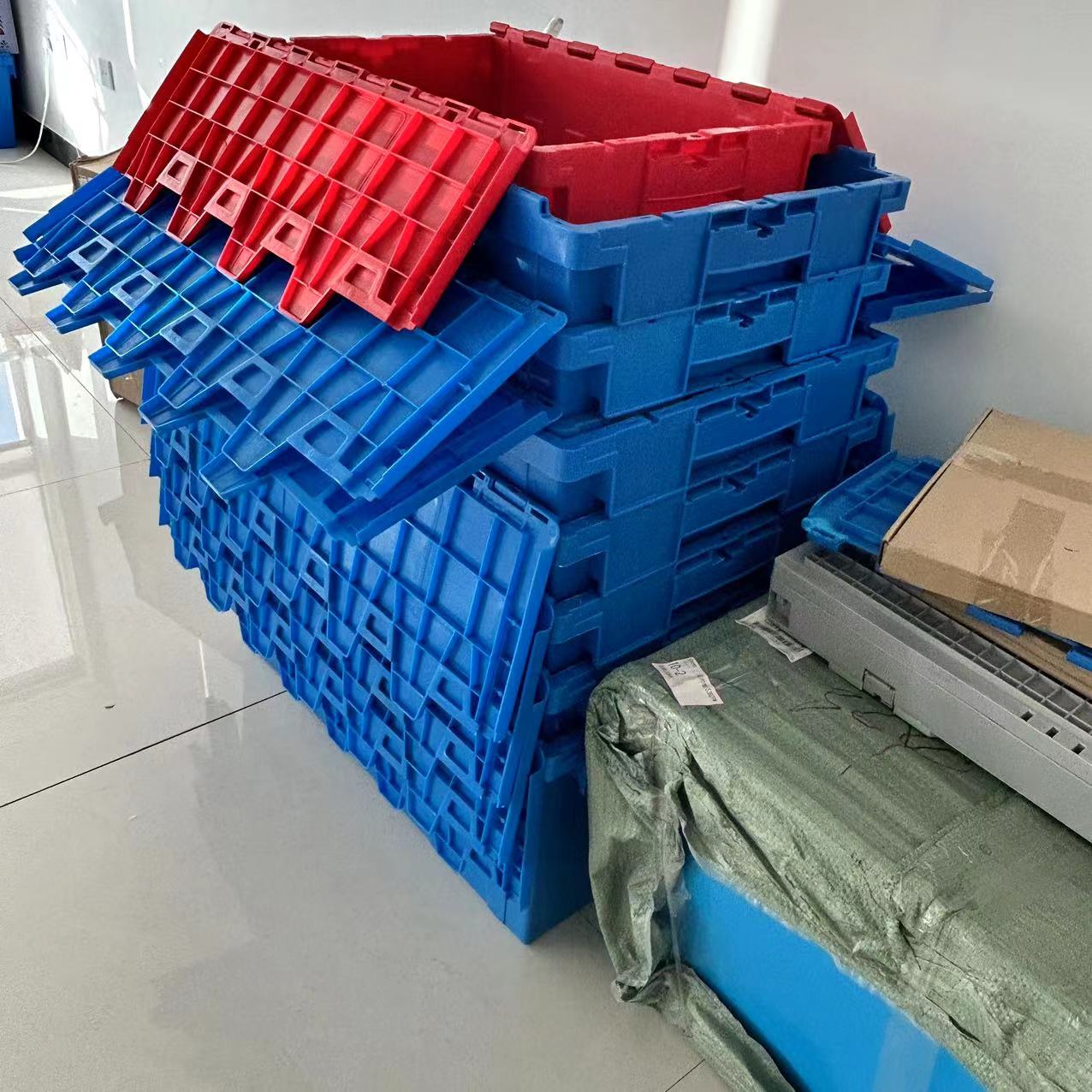 Heavy Duty HDPE Plastic Storage Container Tote Box Crates with Hinged Lids