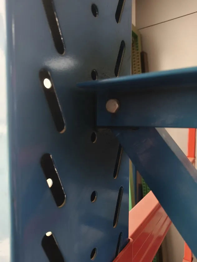 Long Span Cantilever Racking Structure