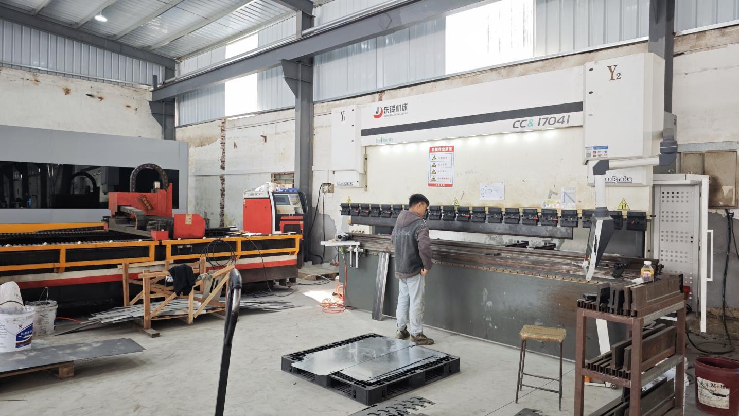 Sheet metal bending process for logistics equipment frame manufacturing