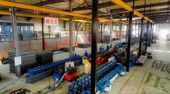 Warehouse Storage Heavy Duty Pallet Rack Custom Max High Loading 3000kg/Layer Us Teardrop Pallet Racking System