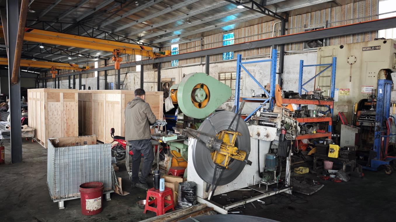 Metal stamping process for warehouse rack and conveyor components
