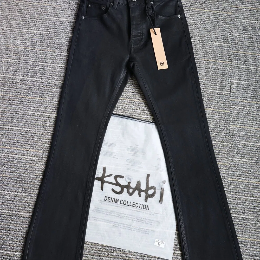Sourcing de Denim Premium Apresentando Jeans Desgastados Estilo Ksubii Personalizados