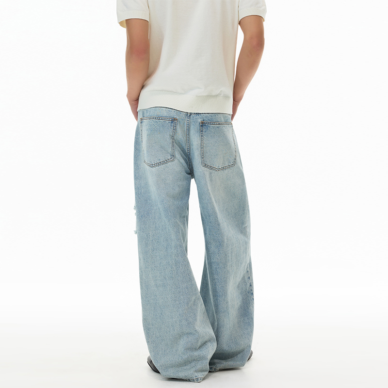 Jeans retos rasgados vintage azul claro estilo verão