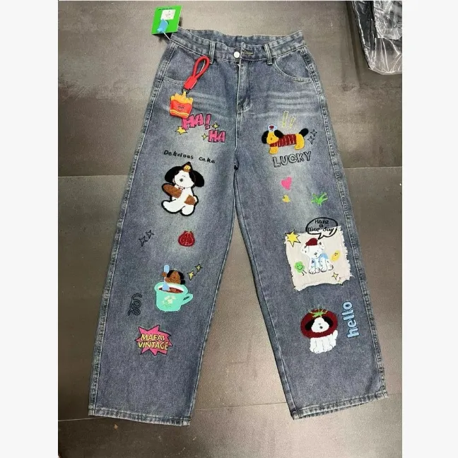 Calças de Jeans Bordadas em Patches de Estilo Americano Divertido para Homens e Mulheres no Mesmo Estilo, Nova Tendência, Ajuste Relaxado, Largas e Longas