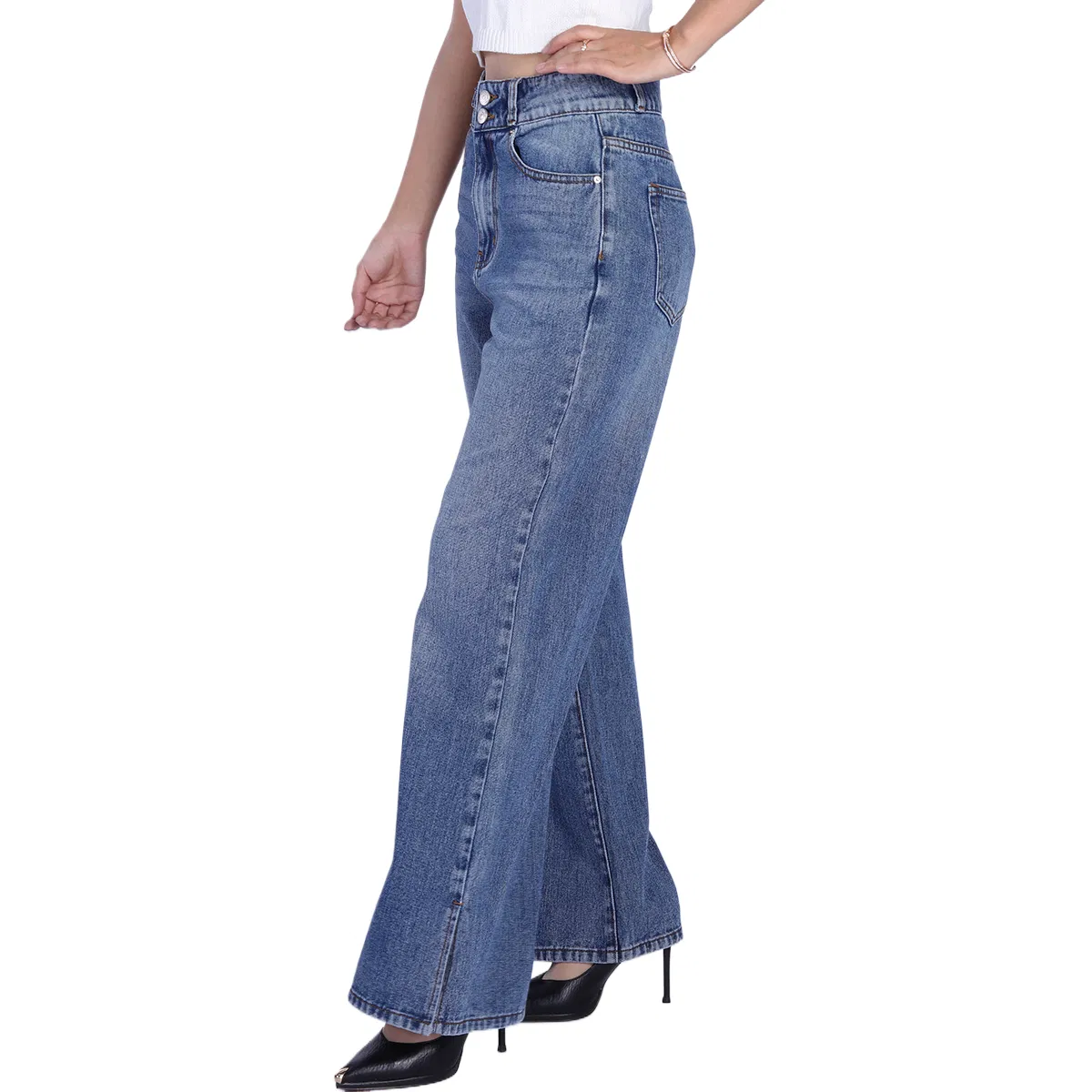 Calças jeans boyfriend mom de cintura alta em denim azul médio, largas e retas para mulheres
