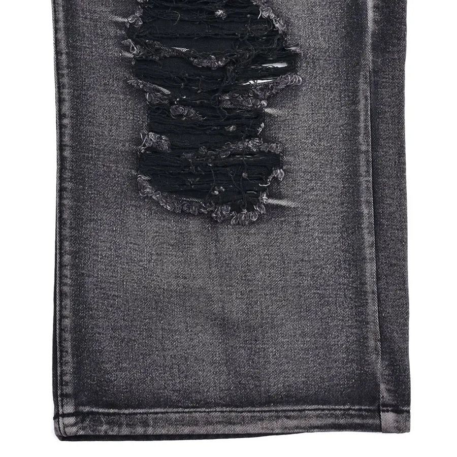 Detalhe das calças jeans masculinas