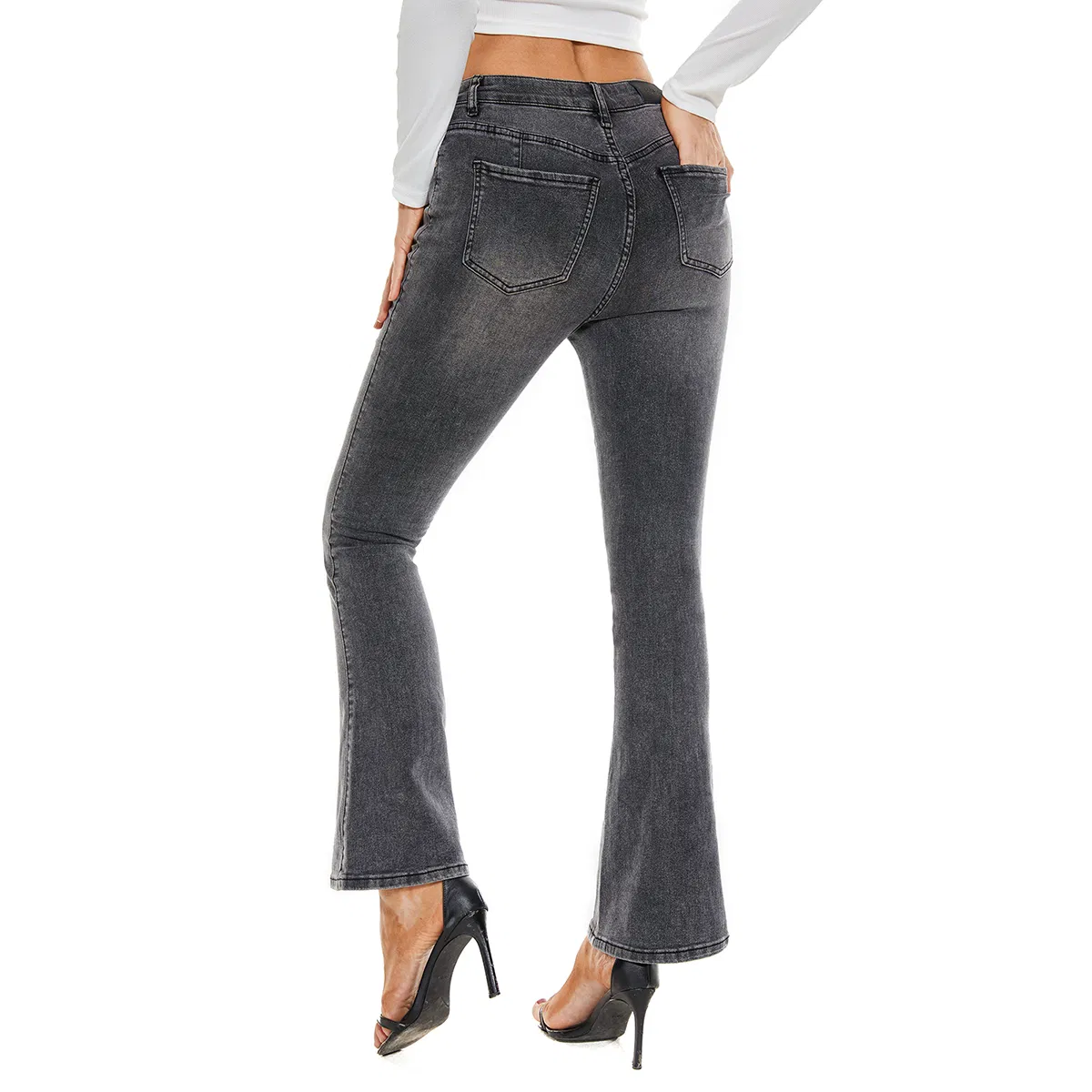 Calças de jeans de cintura alta em bell bottom com lavagem cinza personalizada e stretch para mulheres
