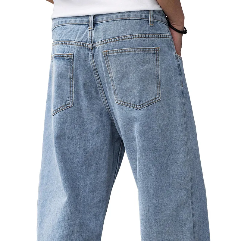 Últimos Jeans de Denim com Corte Oversized 4