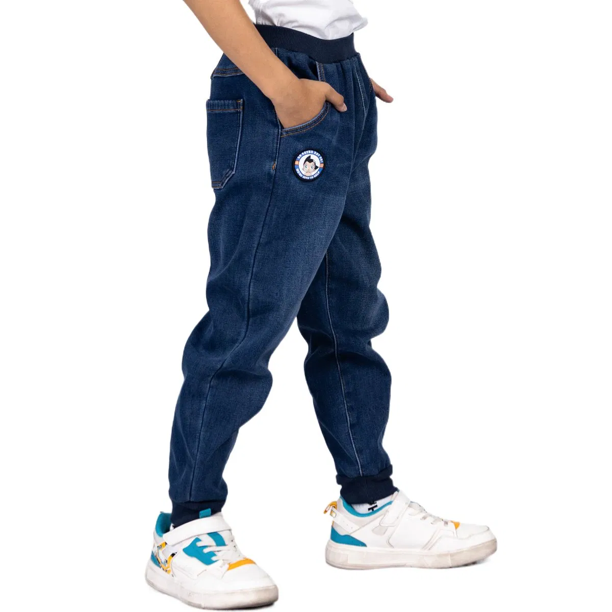 Jeans de denim azul casuais para crianças, ajuste regular, moda personalizada