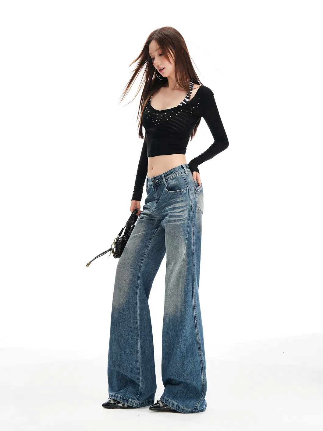 Baixa MOQ Calças Jeans Flare Vintage Lavadas para Mulheres de Cintura Alta Relaxadas com Pernas Largas Retro