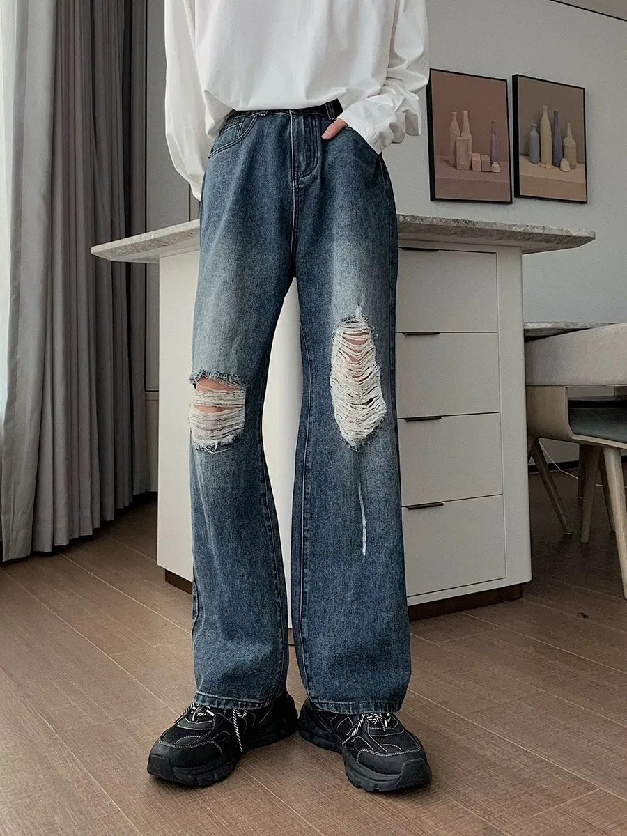 Jeans Masculinos Estilosos e Quentes, Cintura Média, Lavagem Solta, Design com Rasgos no Joelho para Uso Casual de Rua