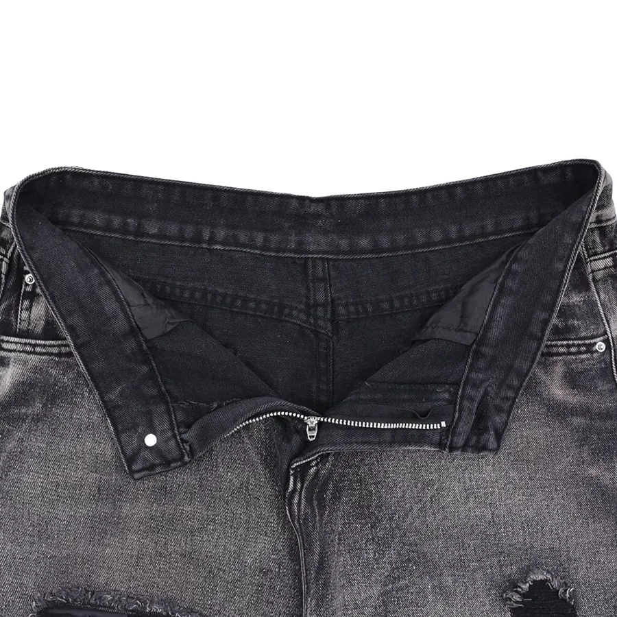 Detalhe das calças jeans masculinas