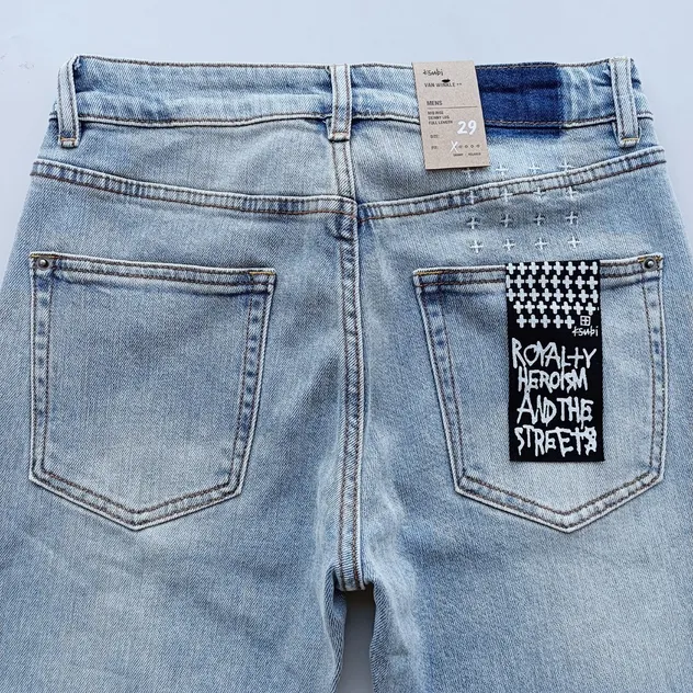Fornecimento em massa de jeans pretos desgastados inspirados na Ksubiii Premium