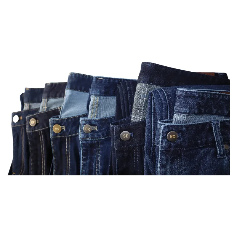 Jeans Mtm com Design Azul Médio Lavado Vintage e Costura em Contraste para um Apelo Atemporal