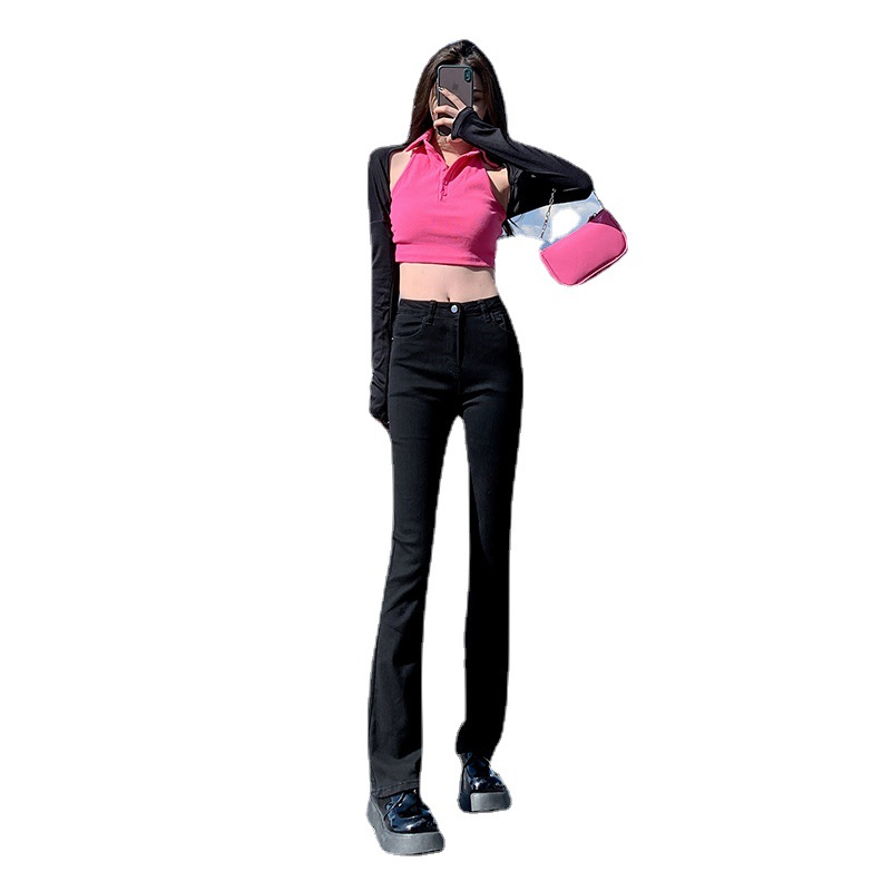 Calças Jeans Micro Flare para Mulheres; S Ajuste Slim, Pernas Longas e Aparência Afinada
