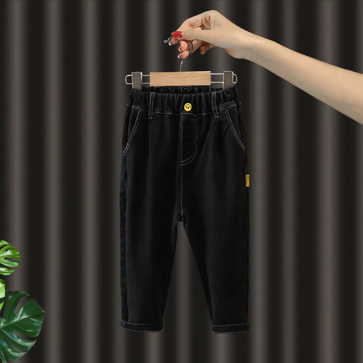 Jeans finos de outono e inverno para meninos, versáteis para sair e com forro de fleece