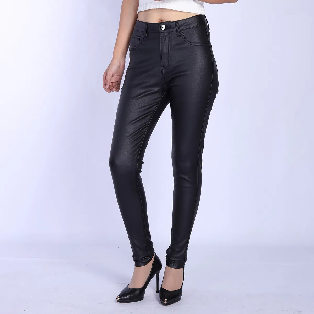 Calças skinny femininas de couro PU preto personalizadas e elásticas
