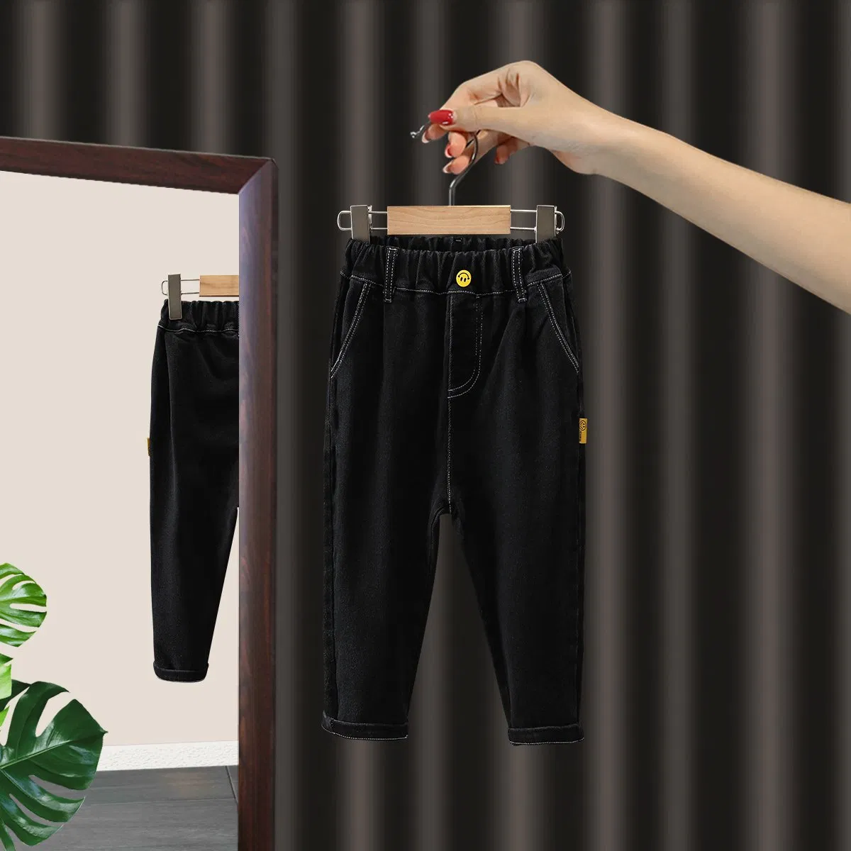 Jeans finos de outono e inverno para meninos, versáteis para sair e com forro de fleece