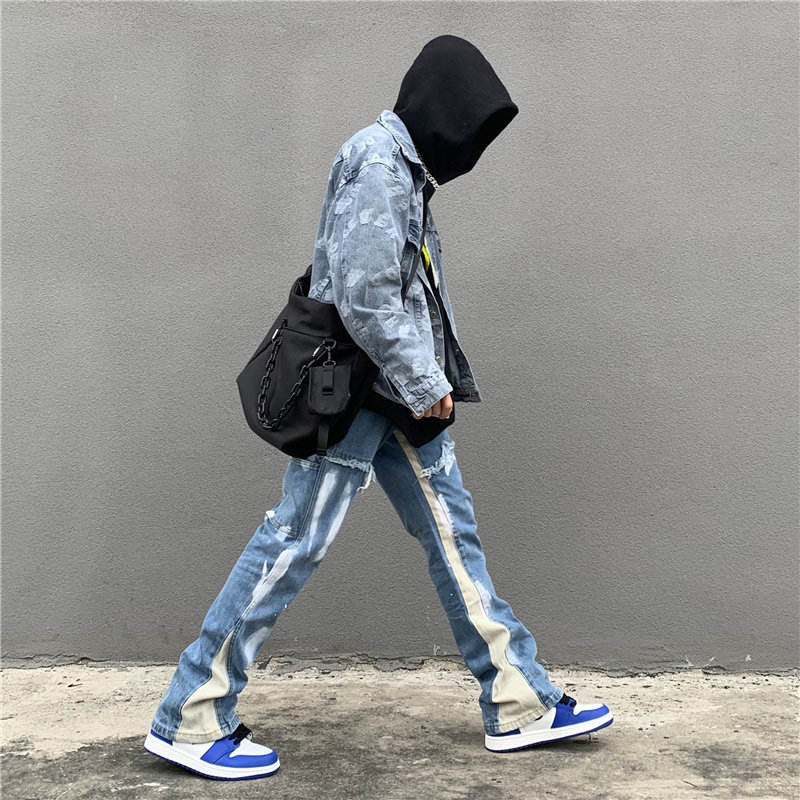 Calça Jeans Masculina Micro Flare com Pintura Desgastada à Mão e Costura, Estilo Personalidade, Corte Reto e Solto em Denim