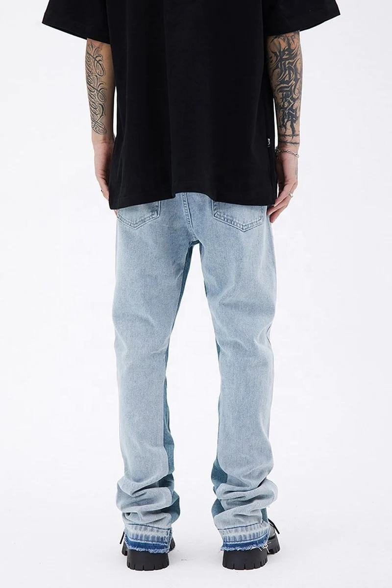 Atacado de Alta Qualidade Calças de Jeans Masculinas em Branco com Logo Personalizado, Calças de Denim em Patchwork, Estilo Flare Empilhado, Ajuste Slim para Homens