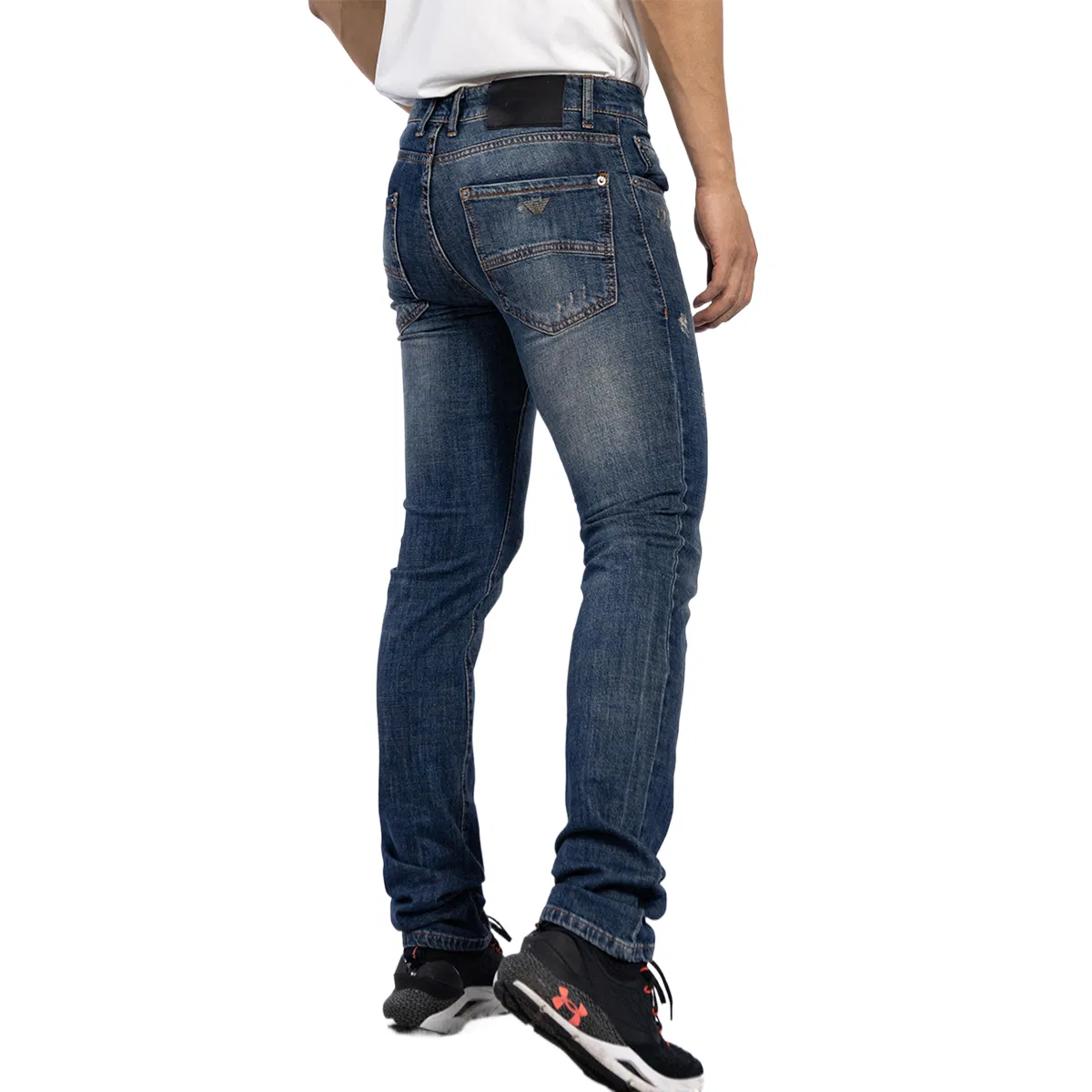 Jeans casuais masculinos de design rasgado em denim azul lavado europeu e fashionável