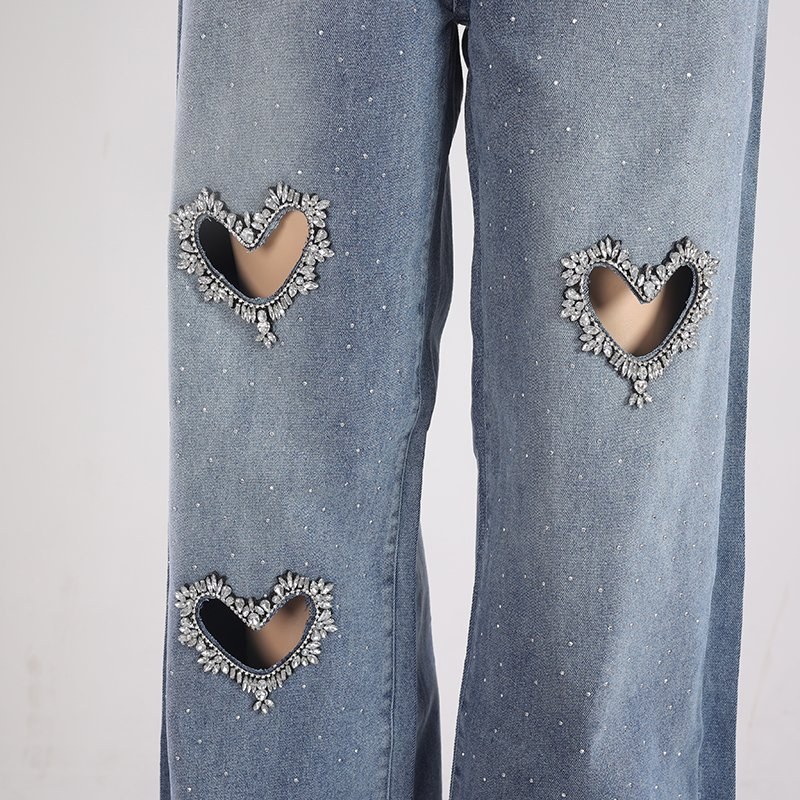 Calças de Jeans Femininas Ripped Slim Sexy com Padrão em Forma de Coração para Mulheres com Perna Reta