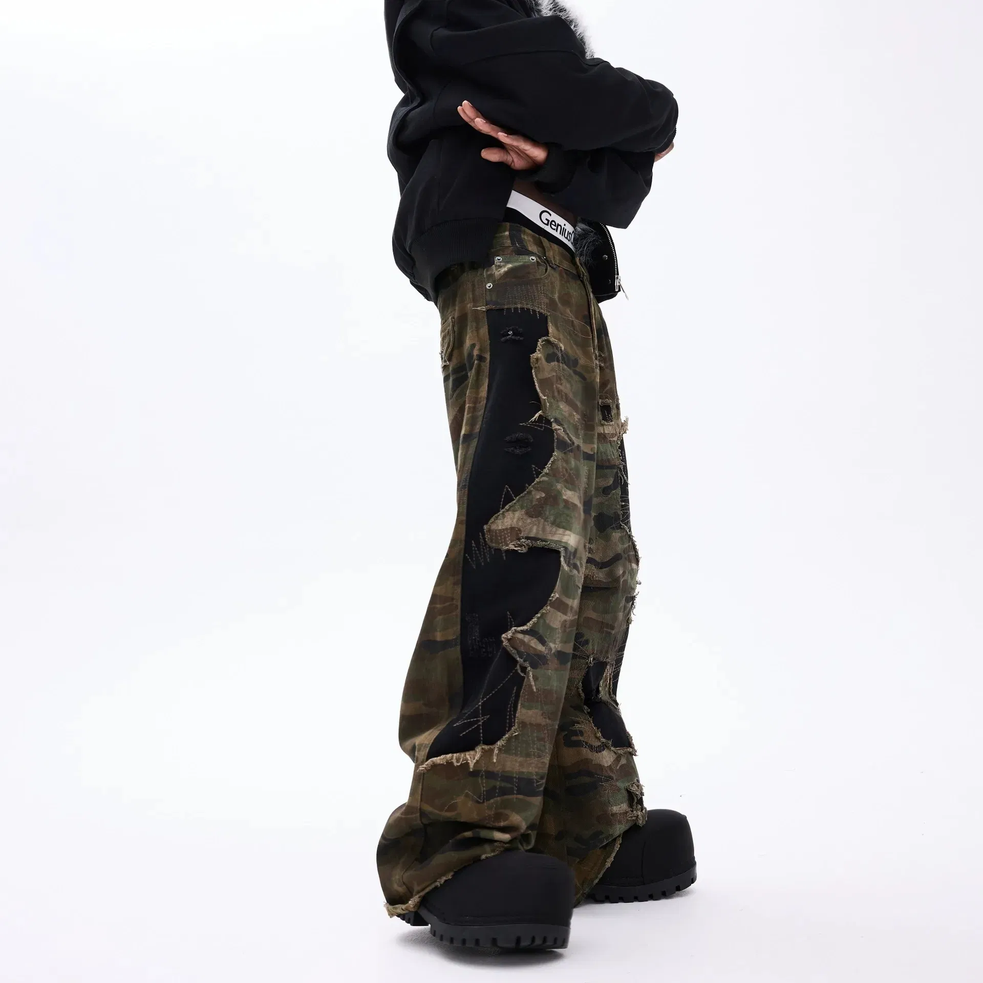 Calças de Camuflagem em Patchwork Retro American Street para Homens, Design Hip-Hop, Ajuste Casual Relaxado, Pernas Curvas, Largura de Rua