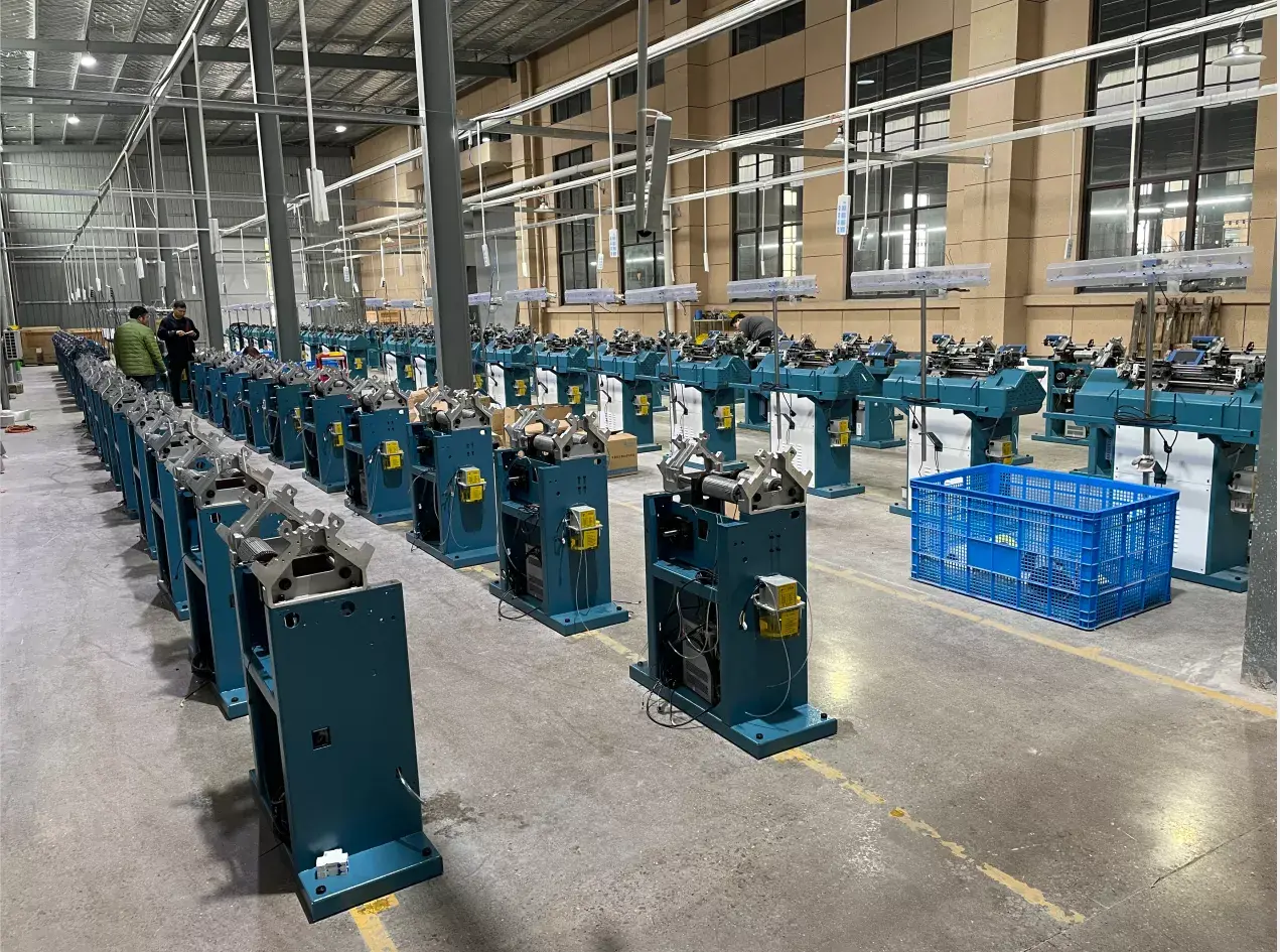 glove machine