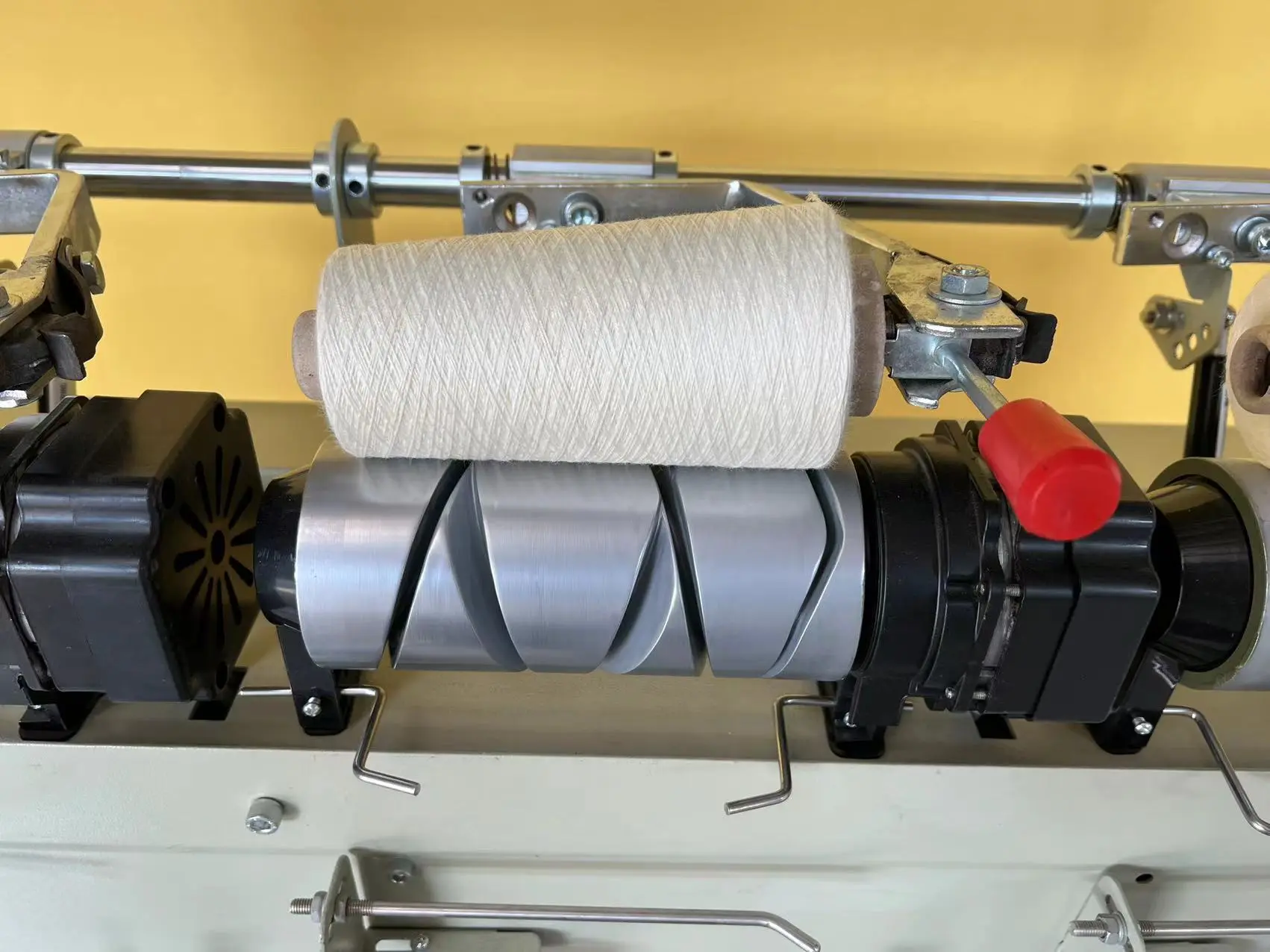 Famous Computerized 6 Head Spinning Yarn Winding Machine Yarn Winder Machine Manufacturers, Exporters