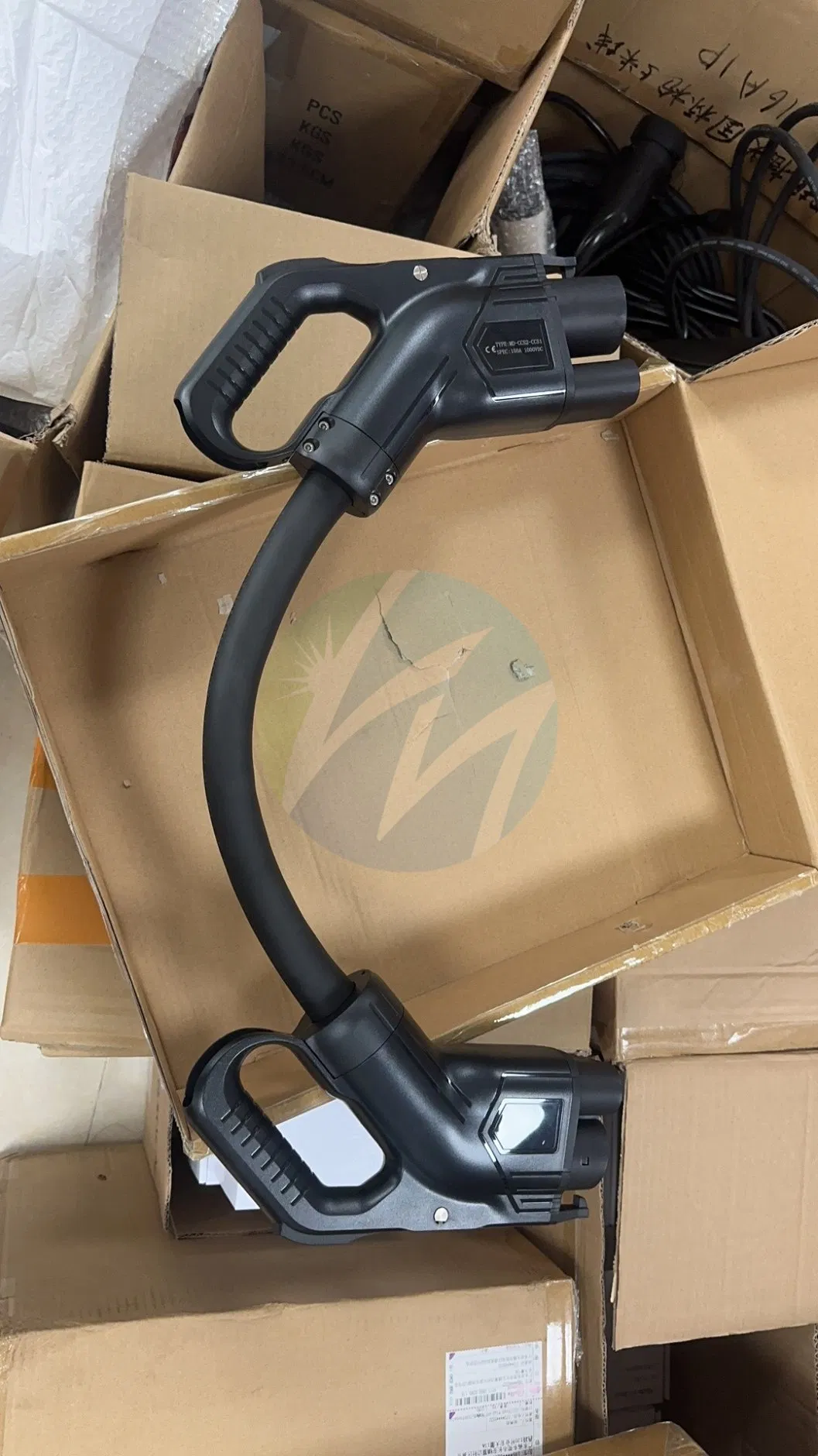 150A 1000V CCS2 إلى CCS1 توصيل محول السيارة الكهربائية لمحطة شحن السيارات الكهربائية