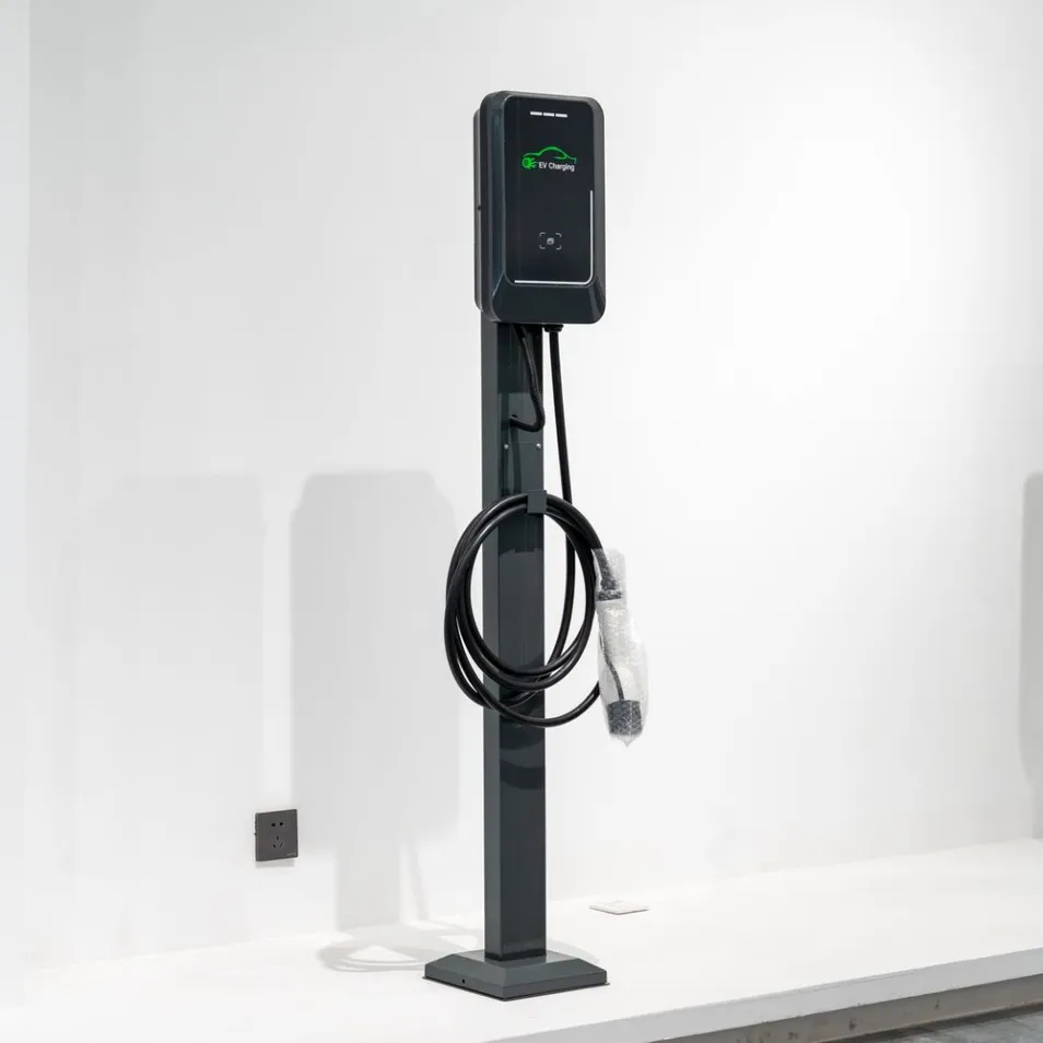 محطات شحن السيارات الكهربائية الذكية التجارية 7kw محطة شحن السيارات الكهربائية مع شاشة LCD