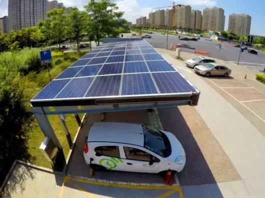 نظام شحن الطاقة الشمسية خارج الشبكة للسيارات الكهربائية CCS Gbt ناسو 60kw لشاحنات السيارات الكهربائية
