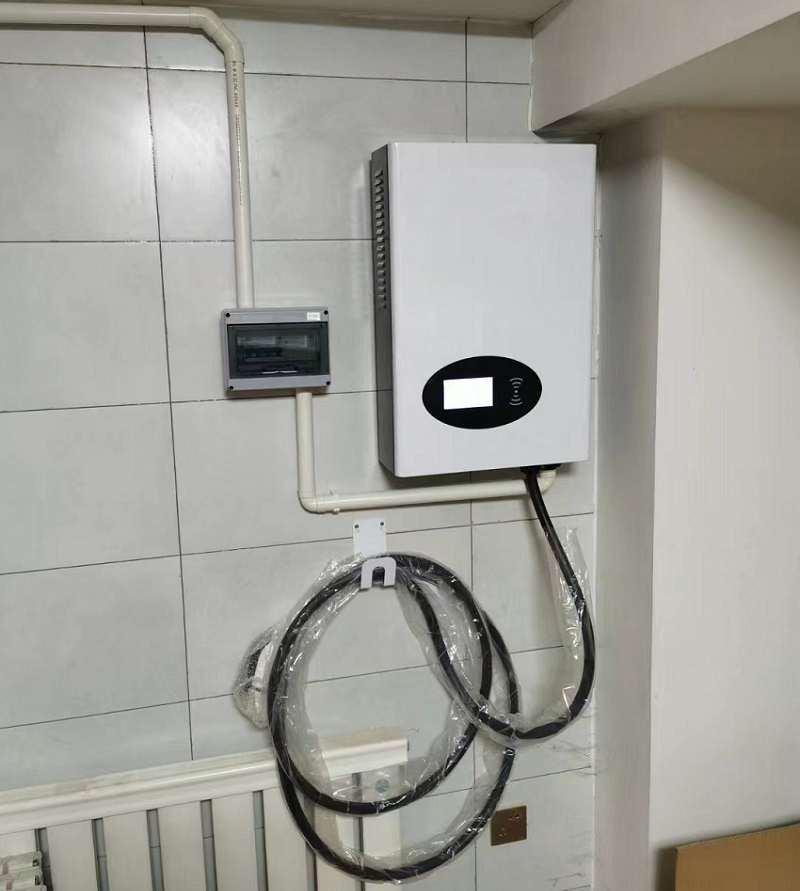 جهاز شحن كهربائي للسيارات الكهربائية مثبت على الحائط 20A 7kw