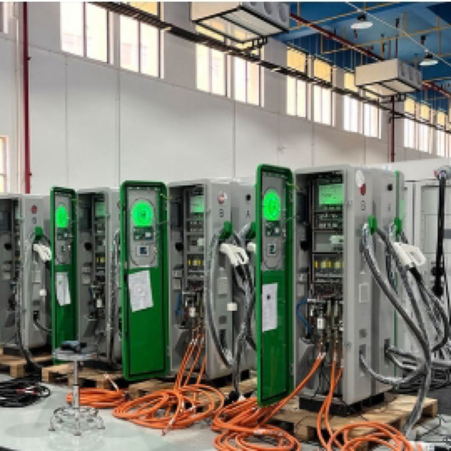 حل شحن سريع موثوق ثنائي CCS2 للسيارات الكهربائية
