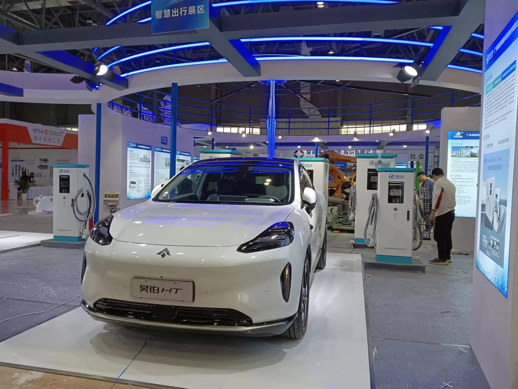 شاحن سريع عالي القدرة 180kw للسيارات الكهربائية