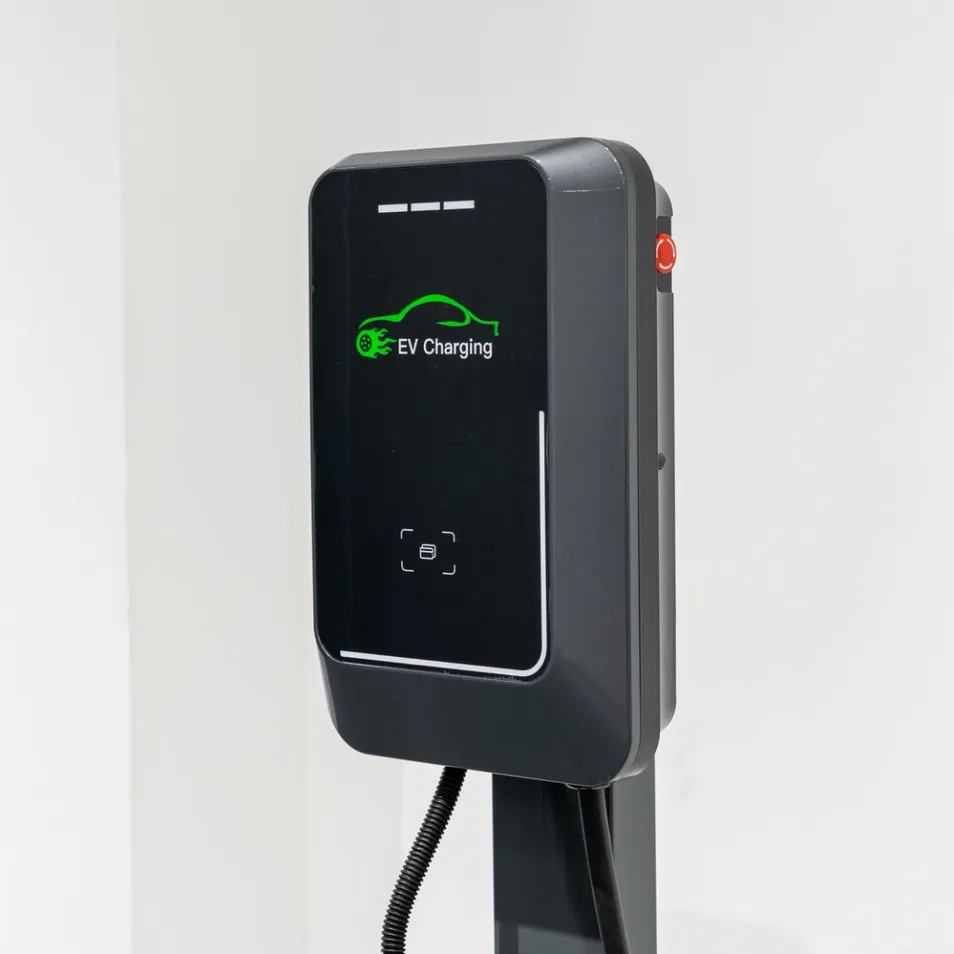 محطات شحن السيارات الكهربائية الذكية التجارية 7kw محطة شحن السيارات الكهربائية مع شاشة LCD