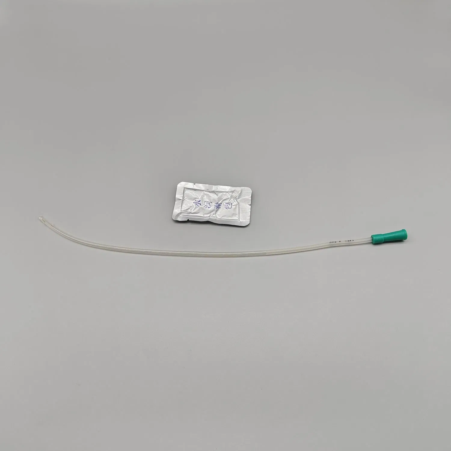 قسطرة فولي مغلفة بالماء معقمة في الإمداد الطبي من مادة PVC 8fr-18fr