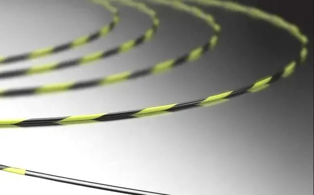 دليل طبي لأسلاك القسطرة من أبل مع طرف على شكل حرف J وطلاء PTFE