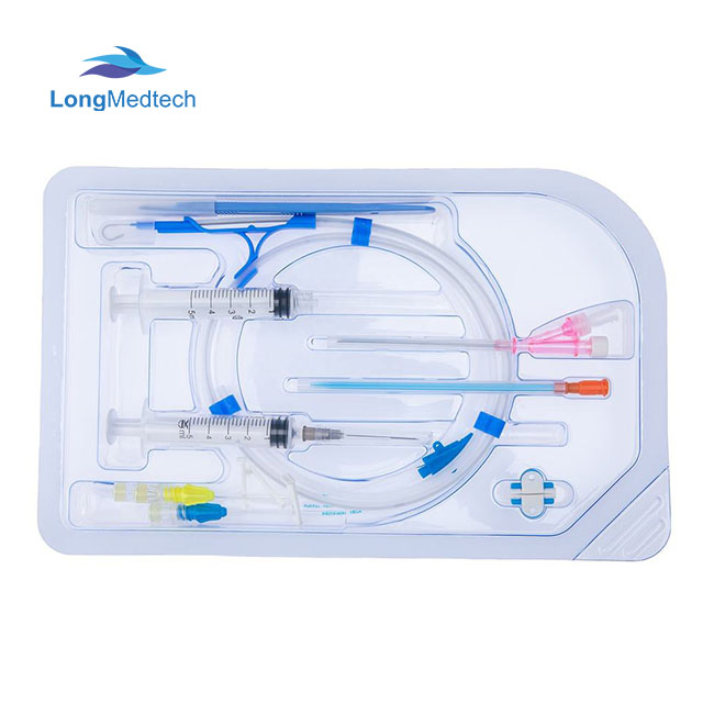 مجموعة قسطرة وريدية مركزية disposable للعناية الحرجة في وحدة العناية المركزة ذات اللمعة الواحدة أو اللمعتين أو الثلاث لمعات