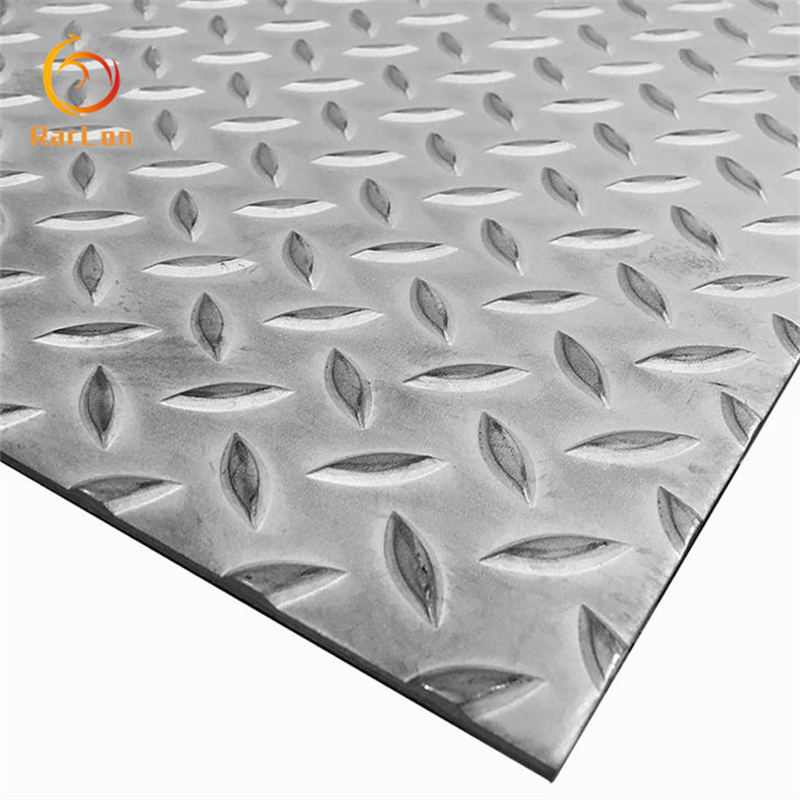 ASTM A36 Hot Rolled Black Chequered Carbon Steel Sheet/Checkered Plate Manufacturer Sheet