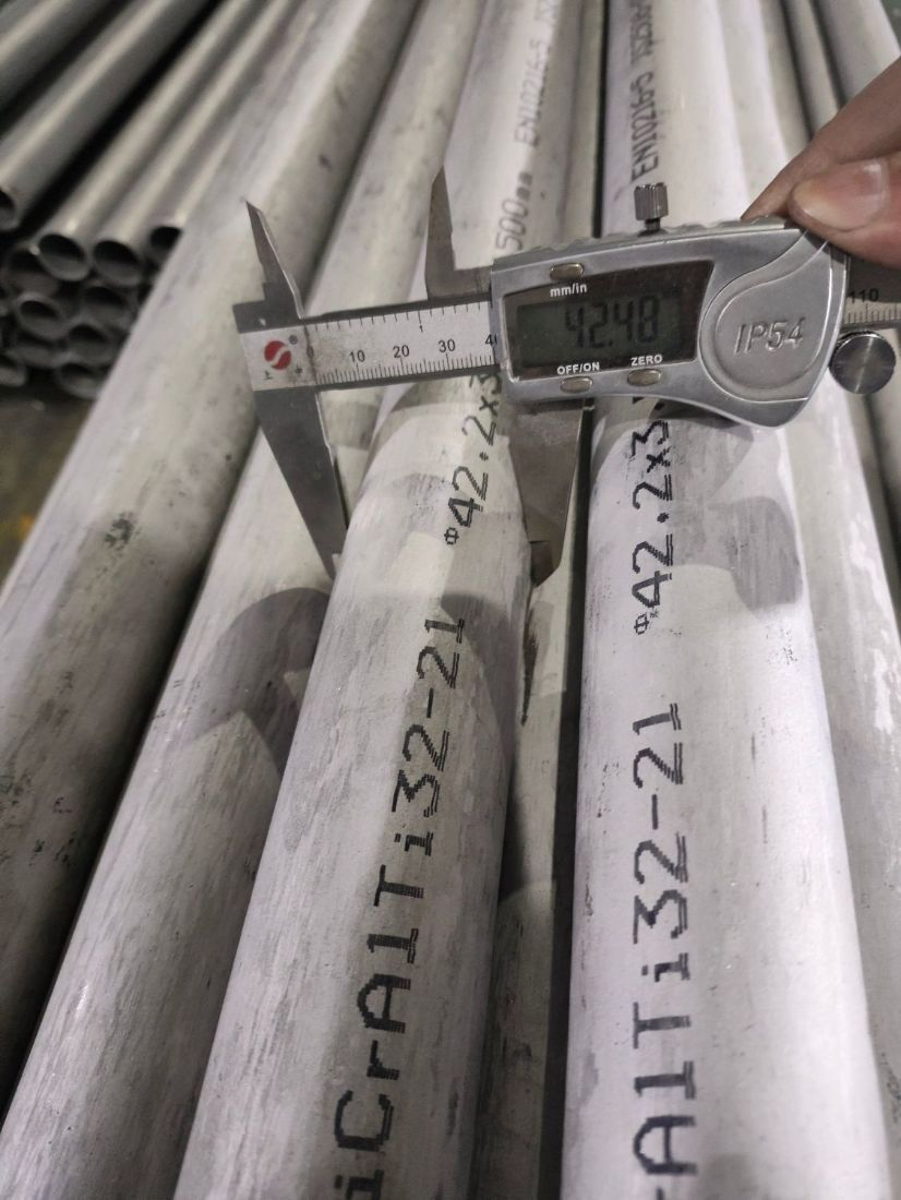 En 10216-5 X8nicralti32-21 Alloy Steel Tc2 Seamless Pipe Incoloy 800