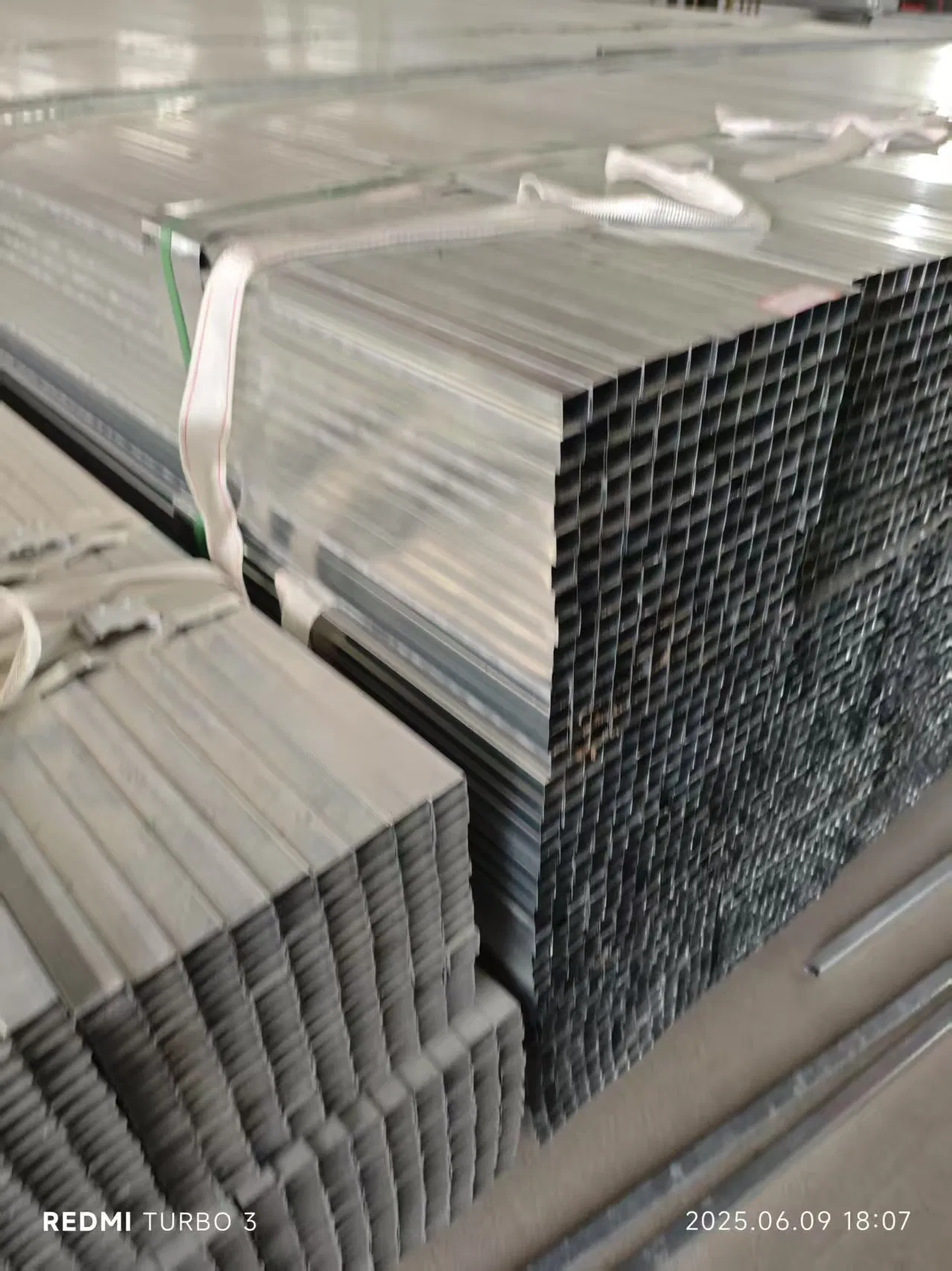 Rhs Hollow Section Rectangular Zinc Coating Gi Iron Tube Carbon Hot Dipped Zn Coated Structural Shs Ms Square Tube Galvanized Steel Pipe