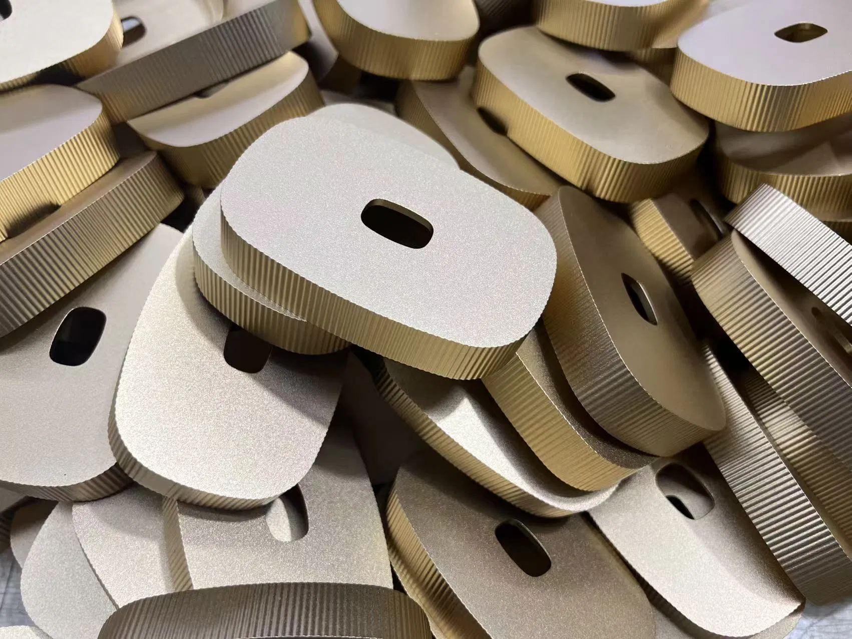 3. Customizable Anodized Aluminum Products for Precision Hardware Components