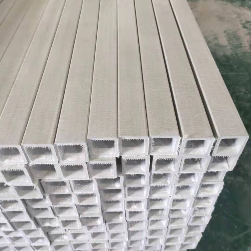 Hot Selling High Strength FRP Pipe Pultruded Profiles 40*40*4mm FRP Square Tube