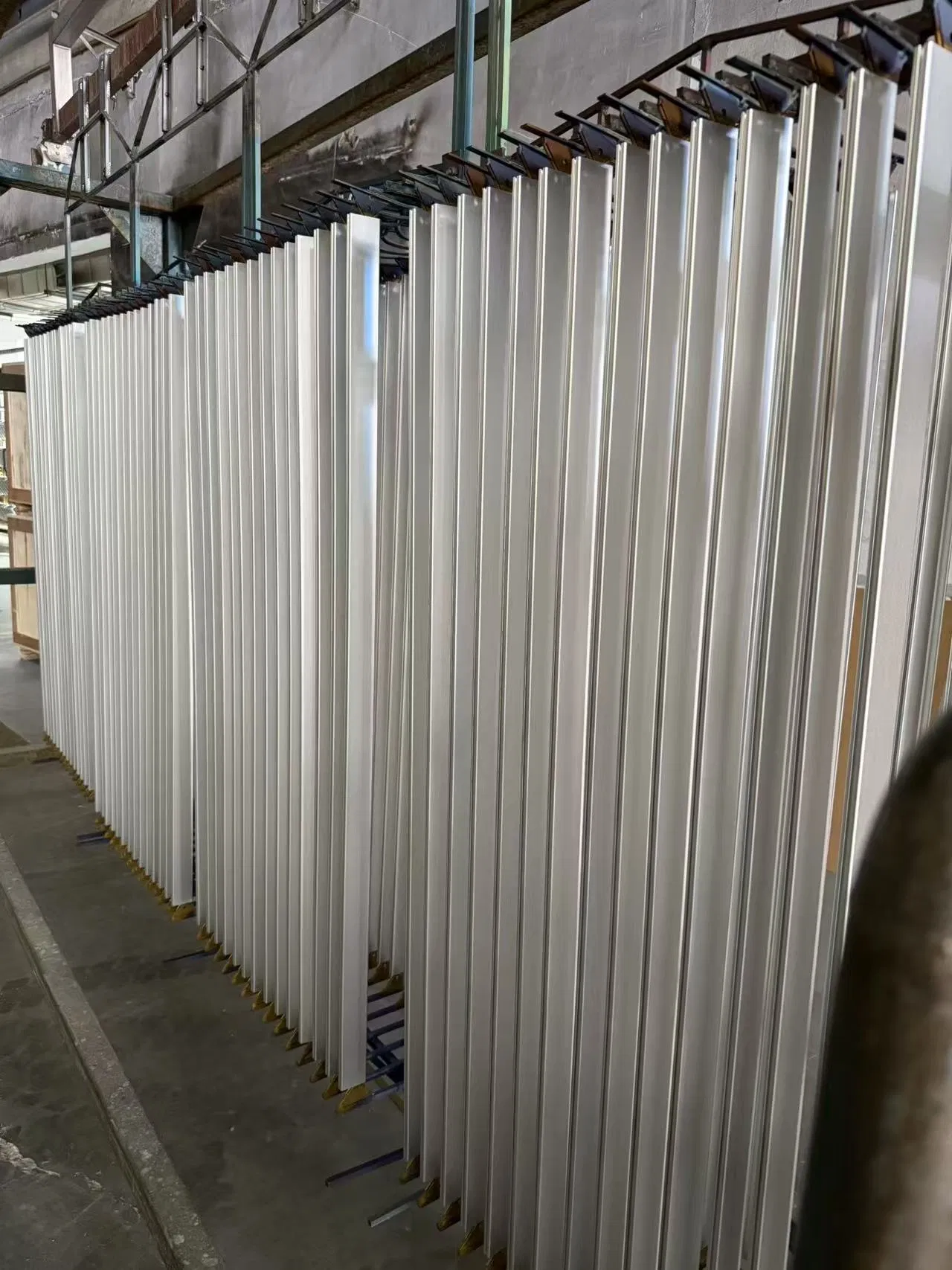 Special-Shaped Bright Silver Anodized Aluminum Products Customized with 6061t6