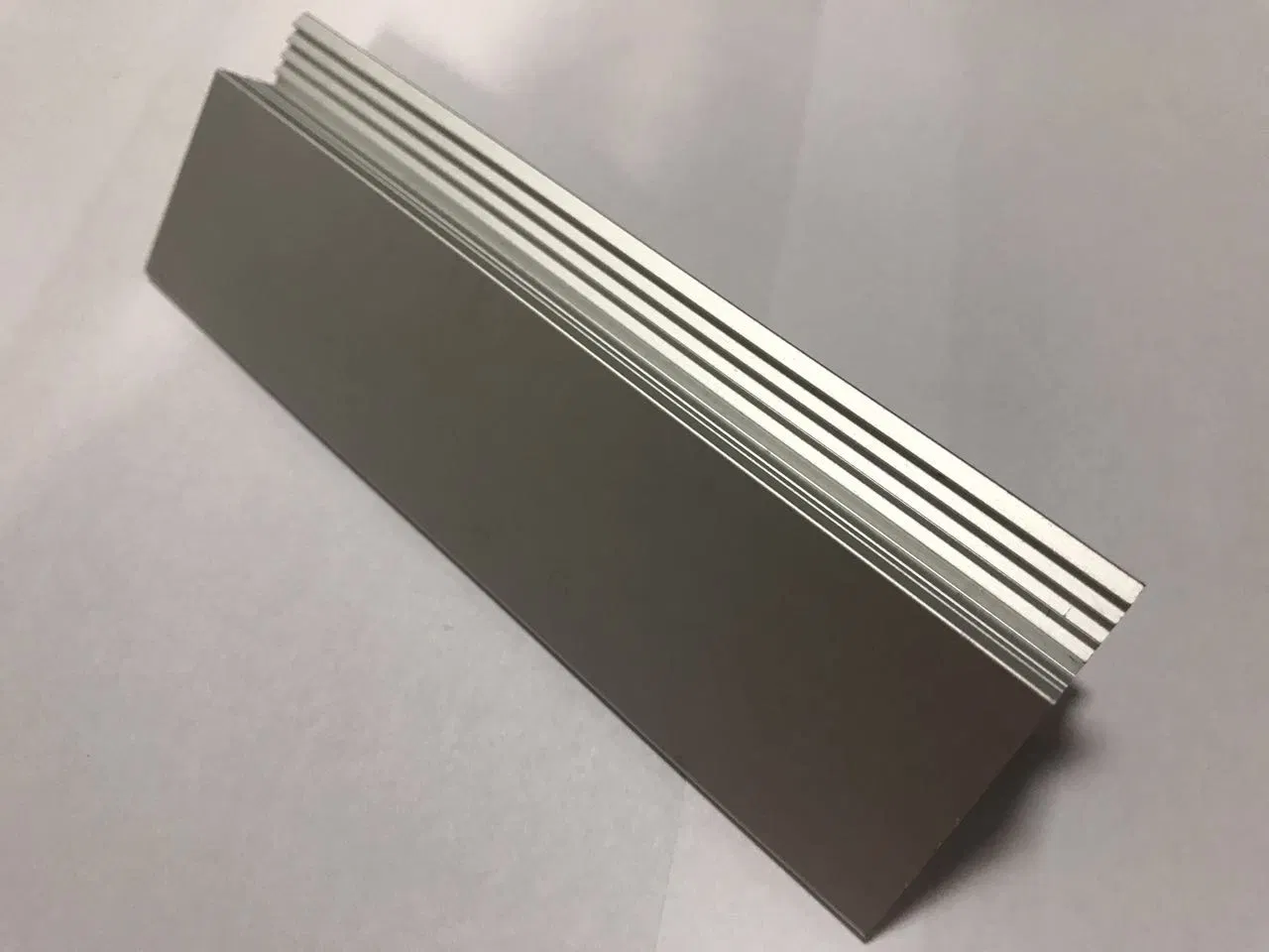 New Technology 6063 T5 Extrude Aluminium Profile with Anodized Surface